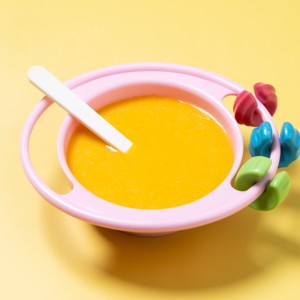 First Foods for Babies: A Step-by-Step Guide to What to Offer and How to Begin 