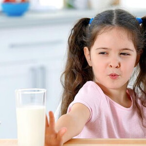 detail-banner-8_10-tips-to-handle-picky-eaters_revised_0.jpg picky eaters