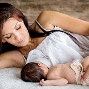 كمية الحليب الكافية للرضيع