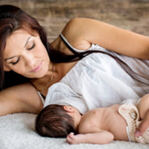 Pumping And Storing Breast Milk - Everything You Need To Know Pumping And Storing Breast Milk - Everything You Need To Know