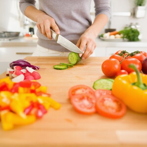 Cutting vegetables Cutting vegetables