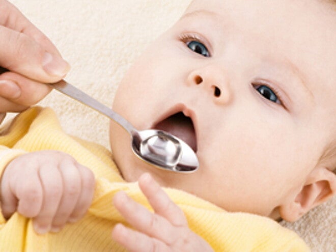 Comment administrer des médicaments à un enfant - conseils et astuces